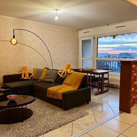 Comfy, Cosy, And Spacious Apartment Near Paris Bezons Exteriör bild