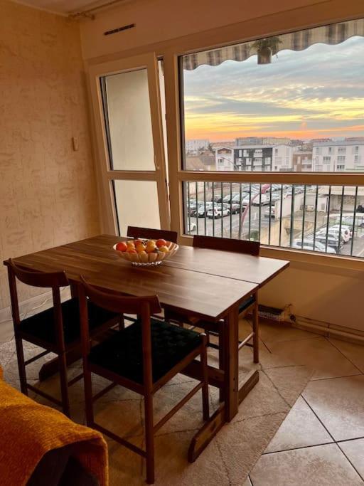 Comfy, Cosy, And Spacious Apartment Near Paris Bezons Exteriör bild